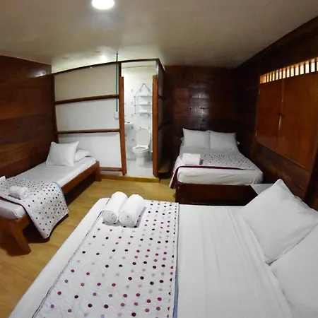 Hostal Cano Nevera La Macarena Room photo